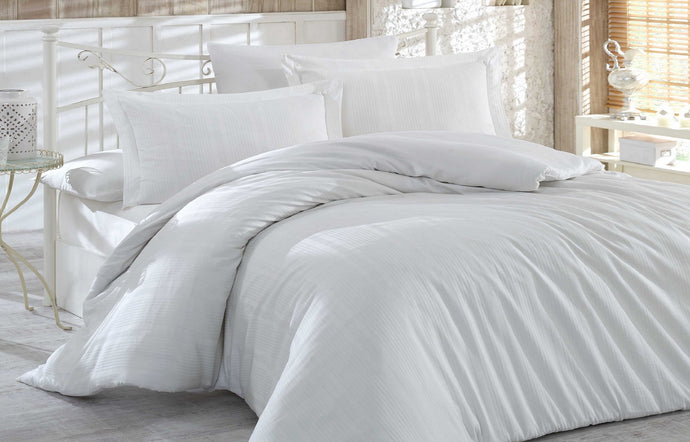 5 Effective eco-friendly ways to keep your white bed linen and towels white