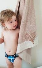 Load image into Gallery viewer, Cotton Tree of life Standard Towel
