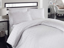 Load image into Gallery viewer, Natural-Bamboo-quilt-cover-set-Aura-Snow-Queen-size-image