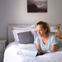 Load image into Gallery viewer, Bamboo Queen Quilt Cover Set Snow