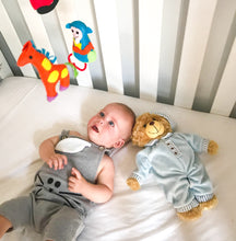 Load image into Gallery viewer, organic-natural-cotton-baby-White-jersey-fitted-sheet-baby-sleeping-with-teddy-bear-display-cot
